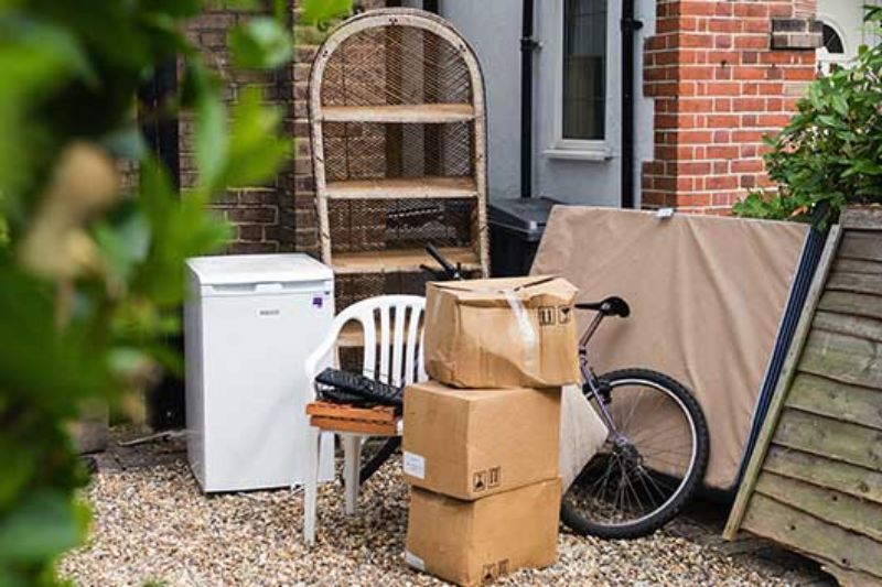 House Clearance St Albans: Easy Decluttering Services